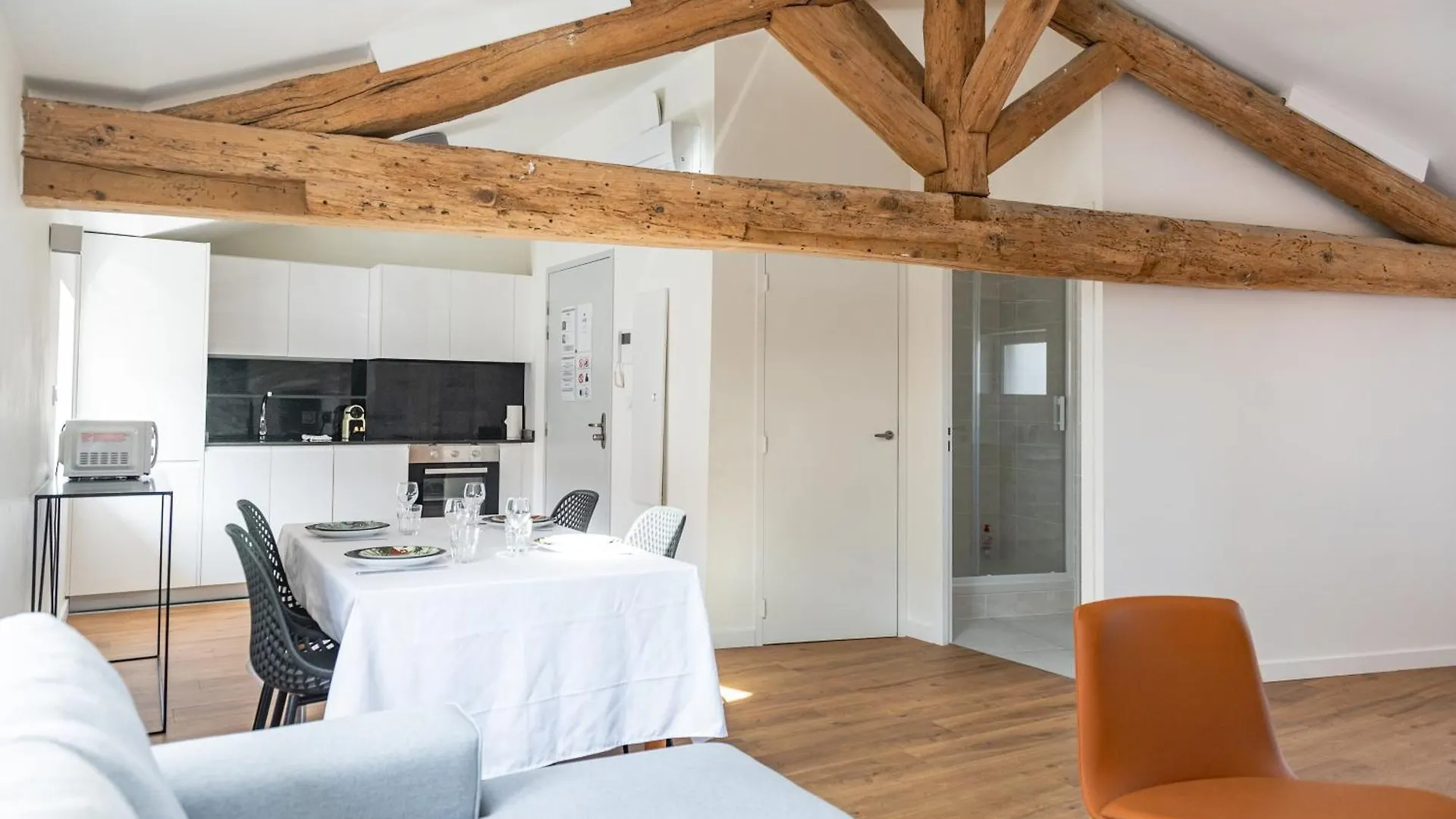 Make My Day, Champagne Au Mont D'Or Apartment